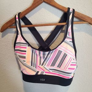 Victoria's Secret VSX Sports Bra Size Medium‎ Crossback Unpadded EUC